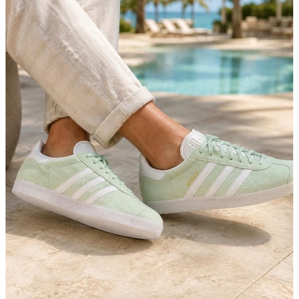 Adidas Originals Gazelle Sneakers Men 14 Ice Mint Green Suede Casual BB5473 NEW